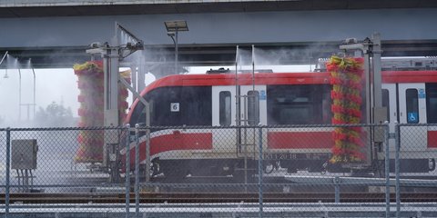 LRT Jakarta Ternyata Dicuci Otomatis Sambil Jalan, Begini Cara Kerja dan Penampakkannya