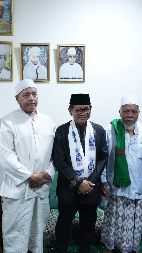 Ziarah Makam Habib Luar Batang, Pramono Janji Tingkatkan Fasilitas Wisata Religi di Jakarta