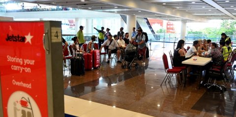 Update Erupsi Lewotobi, 8 Rute Penerbangan Antar Wilayah di NTT Masih Ditutup Terdampak Abu Vulkanik