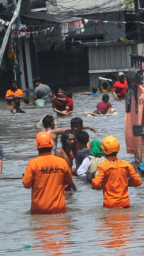 Banjir Rob, Satu RT dan Empat Jalan di Jakarta Utara Tergenang