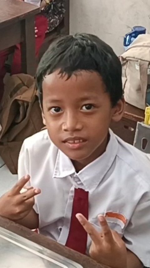 Siswa SDN Ini Pucat dan Hampir Pingsan Kelamaan Nunggu Gibran Bagikan Makan Gizi Gratis