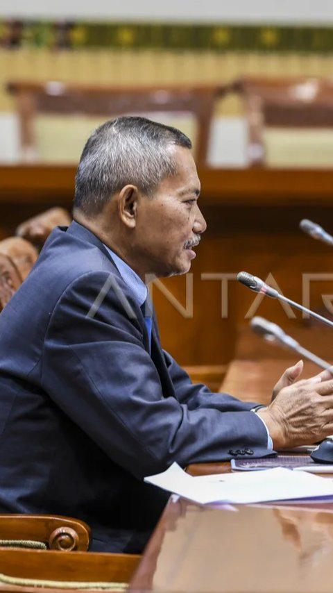 Komisi III DPR ‘Semprot’ Capim KPK Ibnu Basuki: Saudara Pernah Vonis Bebas Terdakwa Korupsi