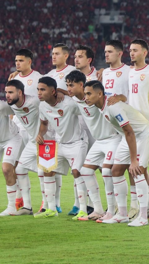 ⁠FOTO: Magis Jersey Putih Pemain Timnas Indonesia, Peluang Tampil di Piala Dunia Masih Terbuka