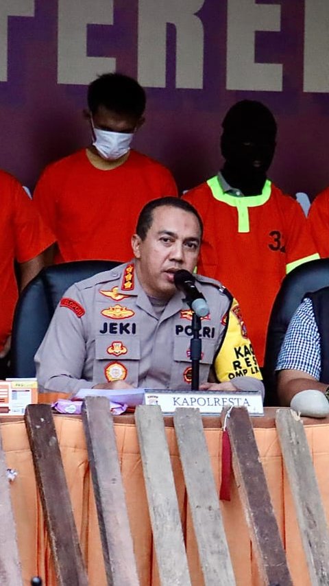 15 Anggota Ormas Bikin Onar dan Rusak Puluhan Kendaraan di Pekanbaru Diringkus Polisi