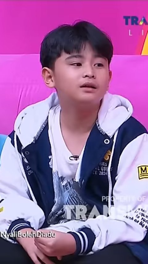 Ganteng dan Putih, Potret Ivander Haykal Anak Daus Mini Sering Dibully di Sekolah