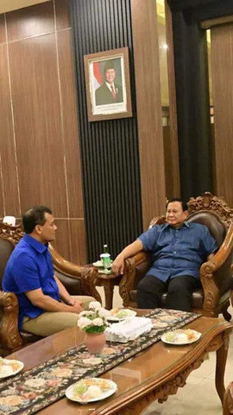 Temuan Bawaslu: Video Prabowo Dukung Ahmad Lutfhi-Taj Yasin Dibuat di Rumah Jokowi