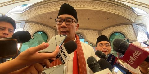 Puji Revilitasi Pedestrian Era Anies, Ridwan Kamil Janji Tambah Trotoar 4 Kali Lipat