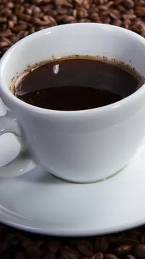 Apakah Penderita Darah Tinggi Bisa Minum Kopi? Fakta yang Perlu Anda Tahu