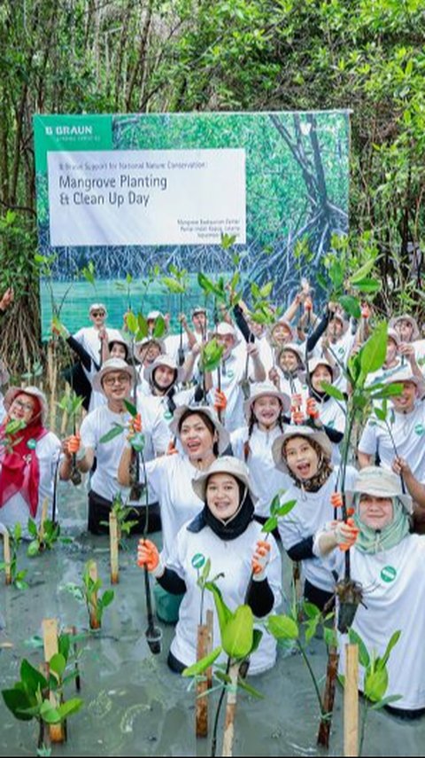 Tanam Mangrove, Investasi Lingkungan Jangka Panjang untuk Generasi Masa Depan