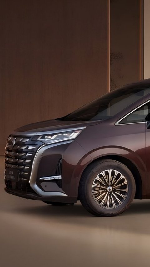 Denza D9 Bakal Jadi Saingan Toyota Alphard dan Nissan Serena