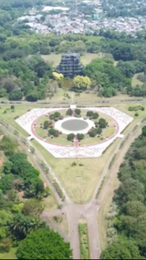 ⁠Ingat Taman Buah Mekarsari Terbesar di Dunia, Begini Kondisinya Ada Buah Salak Unik Warna Merah