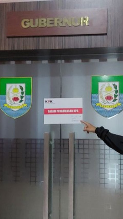 KPK Segel Ruang Kerja Gubernur Bengkulu Rohidin Mersyah dan Sekda Isnan Fajri