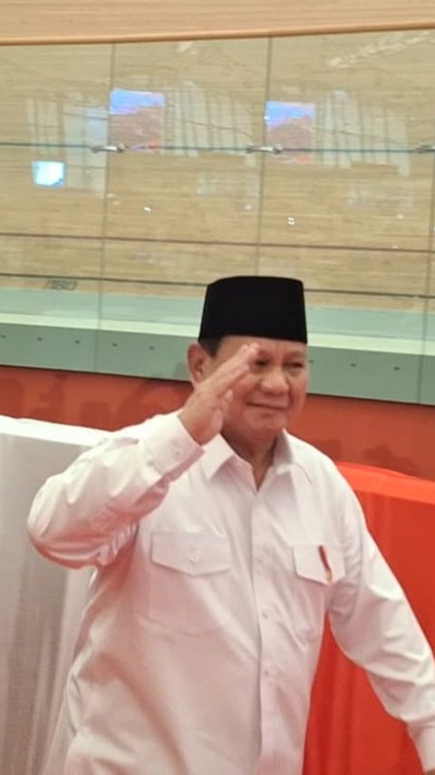 Momen Prabowo Menangis di Hadapan Para Guru Indonesia