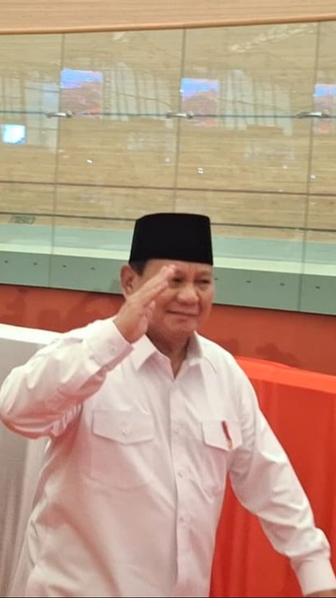 Prabowo Resmi Naikkan Gaji Guru Mulai Tahun 2025, Ini Besarannya