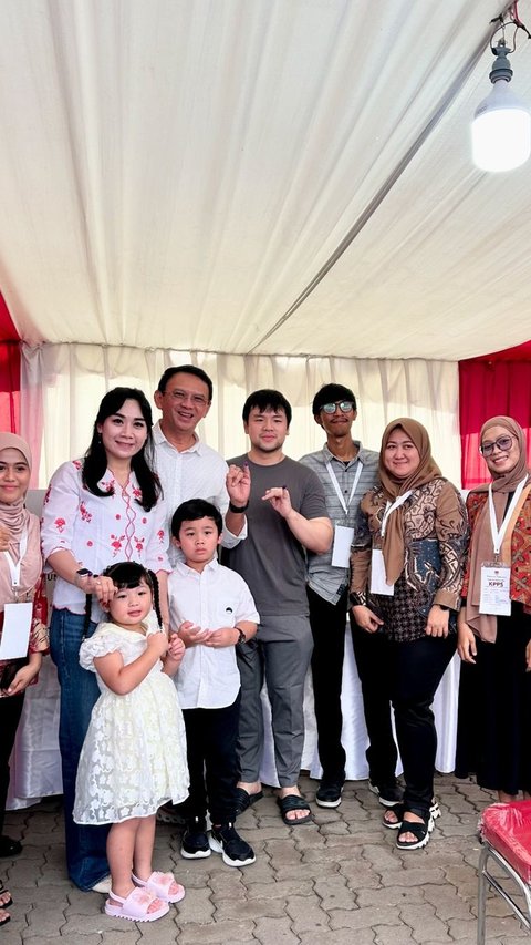 Momen Ahok & Keluarga Nyoblos saat Pilkada Serentak, Publik Justru Soroti Kedua Anaknya yang Makin Besar