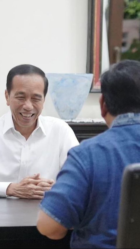 VIDEO: Presiden Prabowo Ke Solo Temui Jokowi, Diantar Pulang Sampai Depan Pesawat Kepresidenan