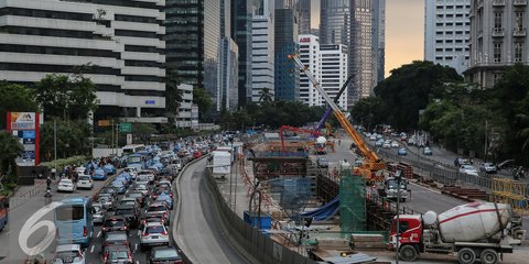 Ekonomi Melambat, Triwulan III-2024 Hanya Tumbuh 4,95 Persen