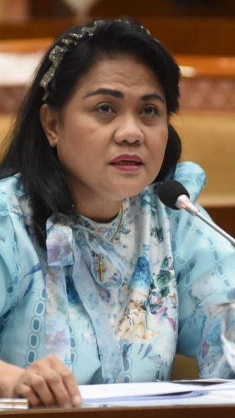 Suara Keras Anggota DPR Anita Jacoba: Dulu Gebrak Meja Amuk Nadiem, Kini Minta Setop Naturalisasi