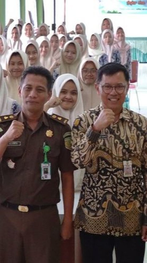 Ketika Insan Adhyaksa Menjadi `Guru Sehari` di Program Jaksa Masuk Sekolah