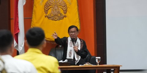 Pramono Anung Hadiri Dialog dengan Mahasiswa FISIP UI, Ridwan Kamil dan Dharma Tak Hadir