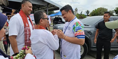 Bobby Nasution Perintahkan Tim Pemenangan Cabut Laporan soal Pelemparan Batu ke Mobilnya