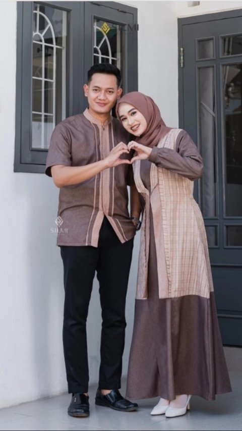 5 Rekomendasi Baju Couple Terbaru Lebaran 2025, Diprediksi Bakal Populer di Idul Fitri 1446H