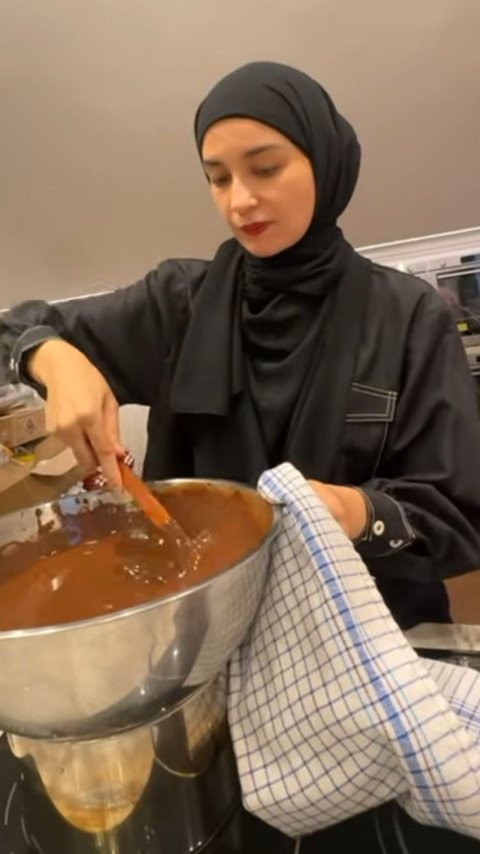 Potret Shireen Sungkar, Ryana Dea, dan Paula Verhoeven Ikuti Baking Class, Tampilan Menawan Jadi Sorotan