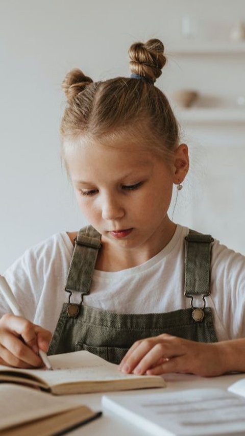 11 Cara Buat Anak Bisa Belajar Lebih Efektif dan Tanpa Paksaan