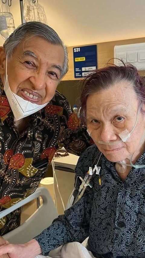 Potret Ayah Baim Wong Rawat Inap di RS, Dapat Banyak Dukungan Untuk Sembuh & Dijenguk Banyak Rekan Artis Ternama