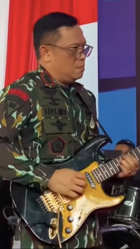 Gaya Keren Jenderal Bintang 2 Polisi jadi 'Anak Band', Disebut 11 12 Sama Panglima TNI