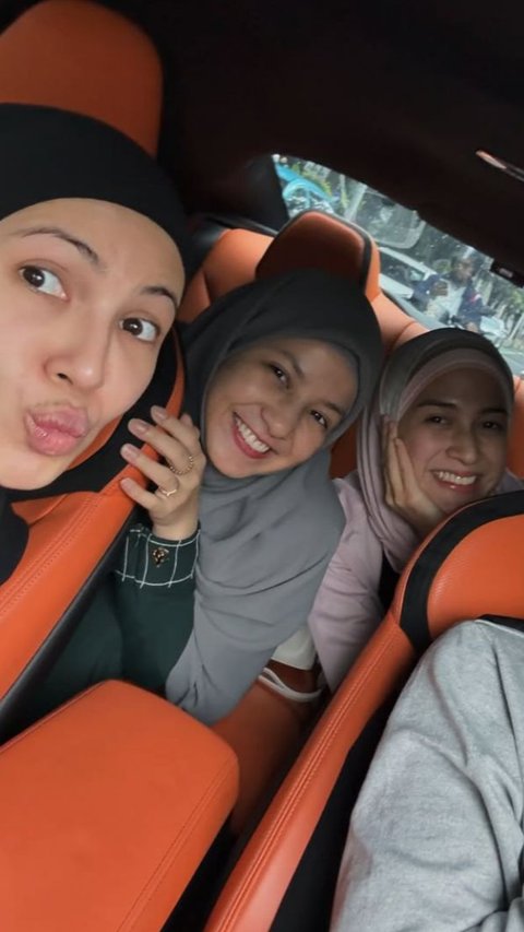 Intip Keceriaan Geng Natasha Rizky Asik Nongkrong Bareng Bahas Rencana Liburan