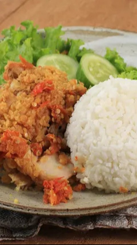 Cara Membuat Ayam Geprek Pedas dan Renyah yang Menggugah Selera