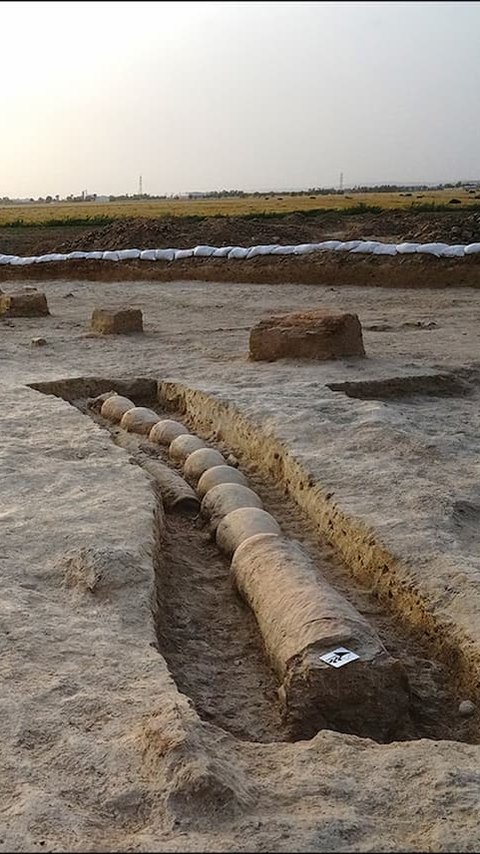 Arkeolog Temukan Artefak Peninggalan Kota Pertama di Dunia dari Abad ke-4 SM, Ada Bejana dan Sisa Daging Lezat