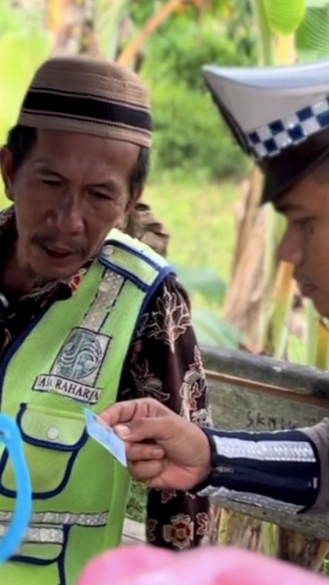 Cerita Pria Paruh Baya Sebatang Kara, Punya Misi Bersepeda Keliling Indonesia dari Sabang-Merauke