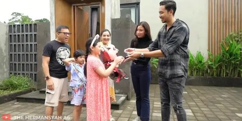 Intip 10 Potret Kado Ulang Tahun Arsy Hermansyah dari Anang dan Ashanty, Sebuah Villa Mewah di Bali Siap Huni