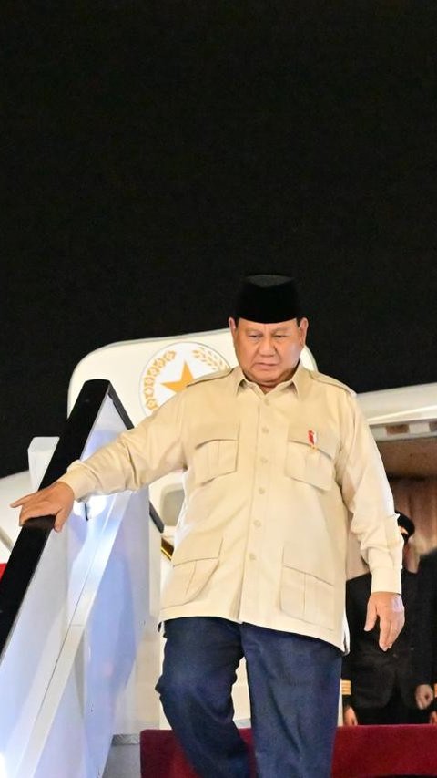 Prabowo Tiba di Mesir untuk Hadiri KTT D-8 hingga Bertemu Presiden El-Sisi