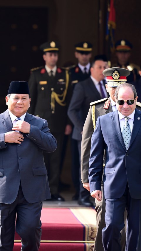 Momen Prabowo Disambut Upacara Kenegaraan Saat Bertemu Presiden Mesir El-Sisi