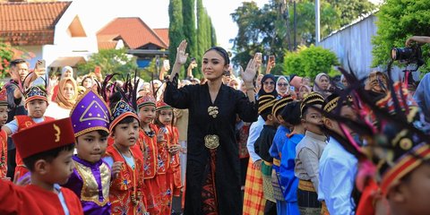 Cara Daftar Sekolah Yuni Sara, Biaya SPP Cuma Rp3.500 Bisa Bayar Pakai Sayur dan Buah