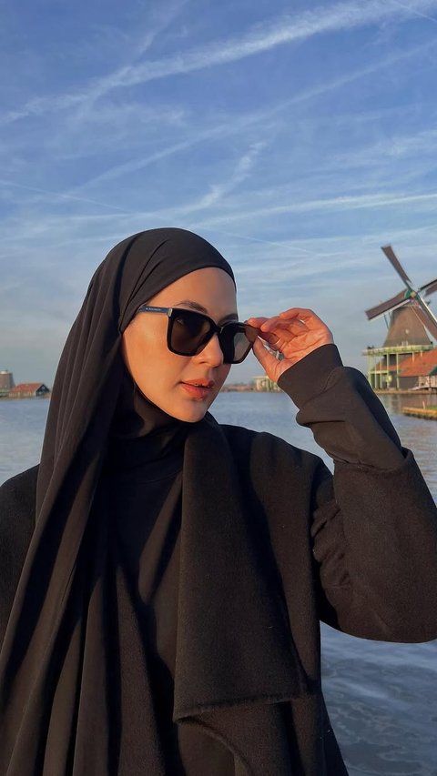 Paula Verhoeven Unggah Potret Terbaru Selama di Belanda, Dipuji Cantik dan Anggun