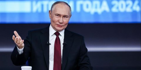 Vladimir Putin Akui Belum Bertemu Bashar Al-Assad Sejak Mantan Presiden Suriah Itu Kabur ke Rusia