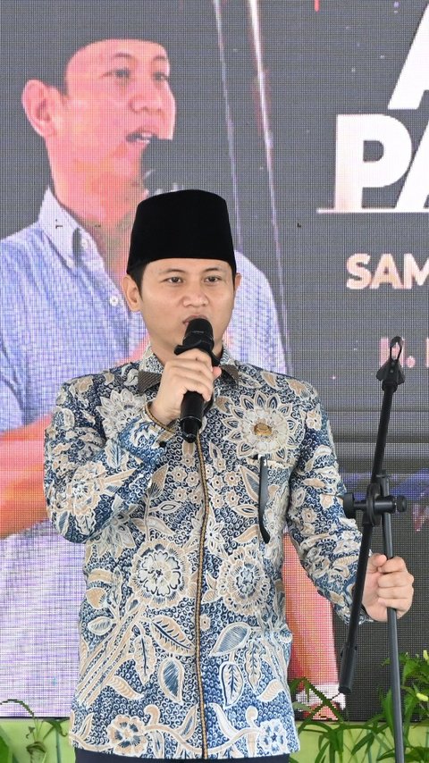 Bupati Trenggalek Berikan Penghargaan Kepada Kelompok Tani Berprestasi