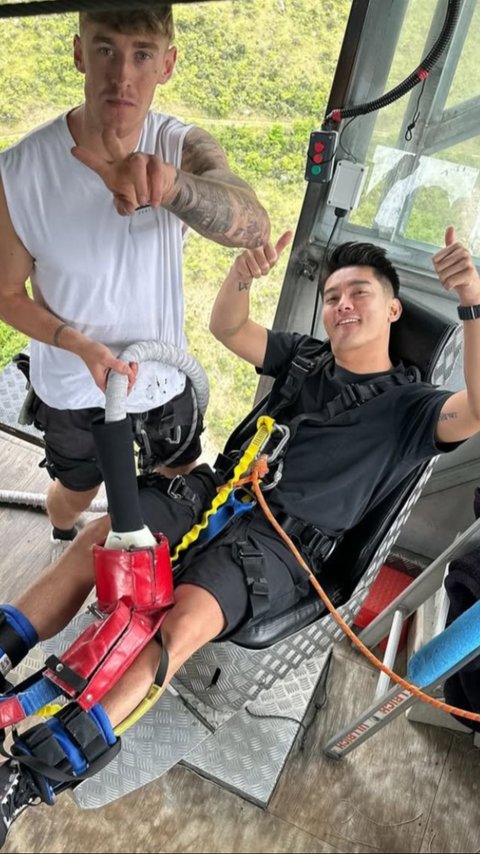 Penampilan Boy William Pacu Adrenalin dengan Bungee Jumping Tertinggi di New Zealand, Ekstrem Banget