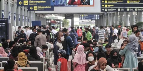 Penjualan Tiket Kereta Libur Natal dan Tahun Baru Capai 1,9 Juta