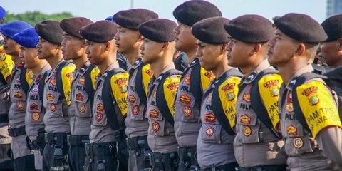 Telak Anak Presiden Pedas Kritik Polisi Makin Brutal Mudah Tarik Pistol