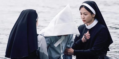 4 Peran Utama Film Dark Nuns, Song Hye Kyo dan Jeon Yoo Been Berkolaborasi Lakukan Pengusiran Setan