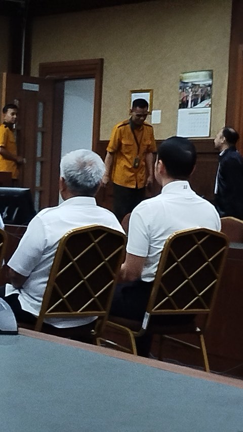 Harvey Moeis Hadapi Vonis Kasus Korupsi Timah, Sandra Dewi Tak Ada di Ruang Sidang