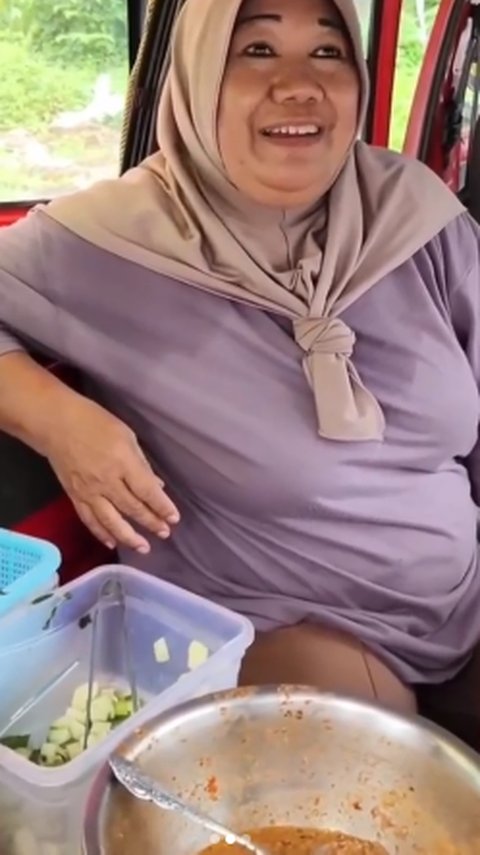 Prinsip Berdagang Ibu Ini Langka Banget, Tak Mau Untung Banyak Alasannya Bikin Takjub