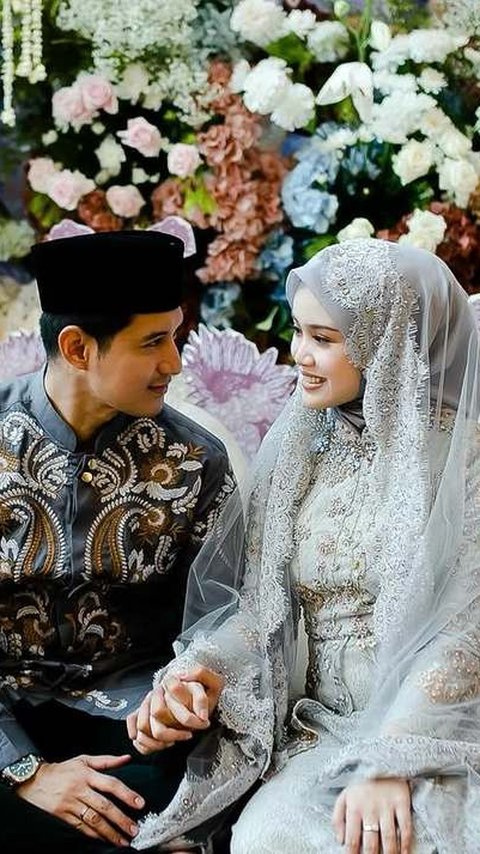 Potret Chand Kelvin Gelar Tasyakuran 4 Bulan Kehamilan Istri & Gender Reveal, Siap Untuk Punya Anak Laki-laki