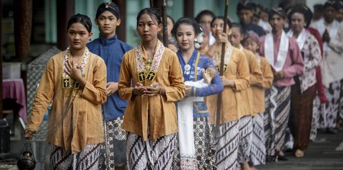 FOTO: Indahnya Perayaan Natal dalam Balutan Nuansa Jawa di Gereja Ganjuran Yogyakarta