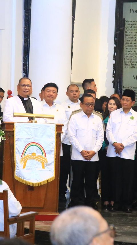 Pendeta hingga Jemaat Gereja Puji Polri Sukses Beri Rasa Aman di Perayaan Natal 2024